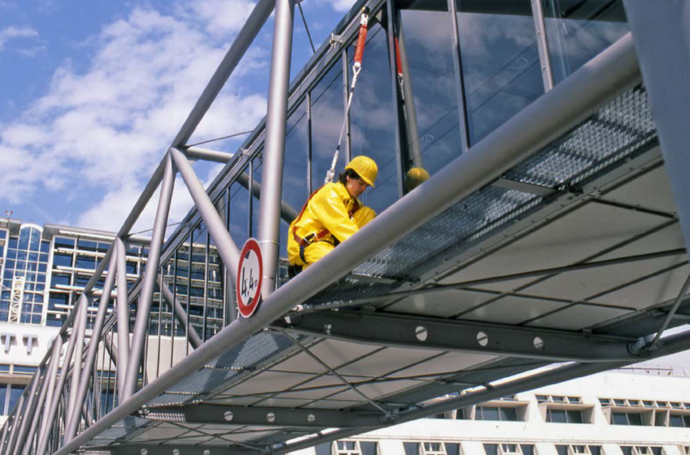 MSA - V-Gard Hard Hat - Image 6